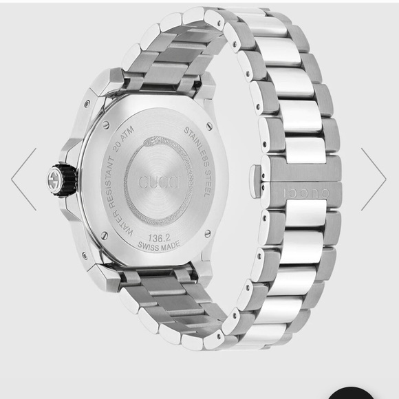 Limited addition stainless steel Swiss quarts GUCCI DIVE WATCH. GOOD AS NEW - Picture 4 of 6